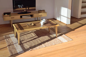 お洒落なシンプルカジュアルラグ AZUMA-22 ブラウン