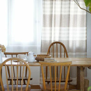 コットンを織り交ぜたナチュラルな飽きのこないボーダーデザインカーテン Hardi ベージュ 1枚入り - TOCO LIFE