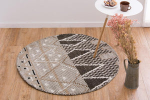 ウール素材で丁寧に織り上げた円形手織りラグ ブルーム - TOCO LIFE