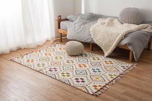 ウール素材で丁寧に織り上げた手織りラグ リルヴァ - TOCO LIFE