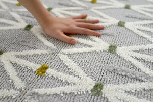 丸洗い、ドライクリーニングができるカルルシリーズ スクエア柄 フィルメ 3サイズ グレー - TOCO LIFE