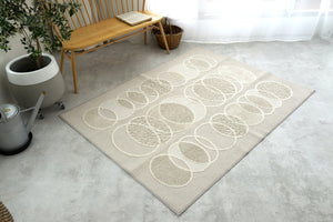 丸洗い、ドライクリーニングができるカルルシリーズ サークル柄 リトム 3サイズ ナチュラル - TOCO LIFE