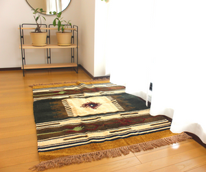 お洒落なネイティブ柄ラグ AZUMA-7