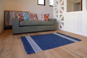 お洒落なシンプルカジュアルラグ AZUMA-21 ブルー - TOCO LIFE