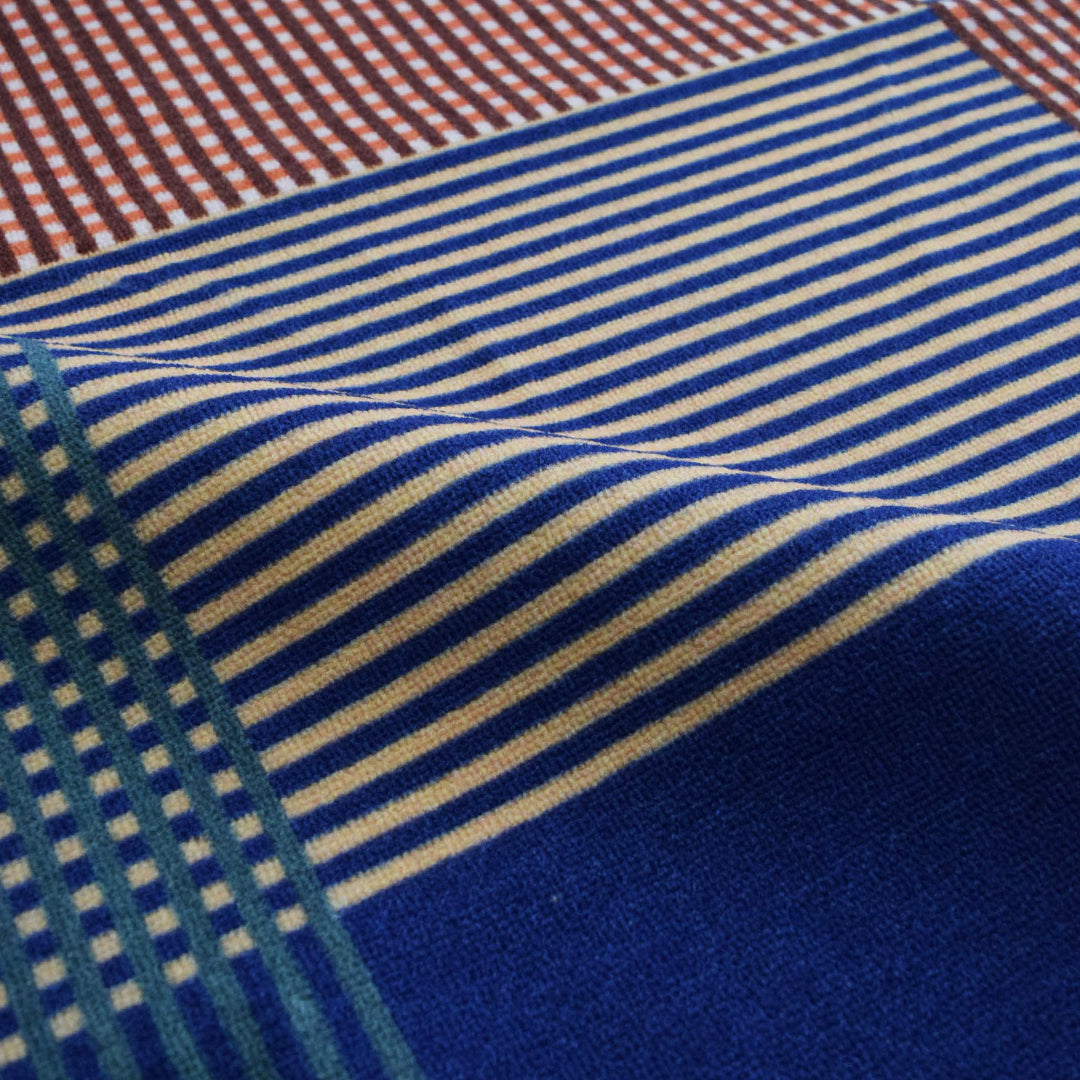 ラグ　LOREN 153×229 オレンジ　レッド　ブルー Amazon.com: Loloi Loren Collection LQ-10 Blue/Red 7'-6