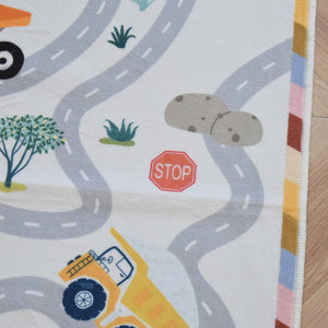 洗えるキッズラグ TOCO LIFE KIDS “ロードマップ 働く車と迷路” フランネル グレー