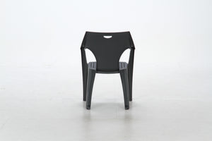 空間を彩る色鮮やかなガーデンデザインチェア GARBO 4脚セット ブラック - TOCO LIFE