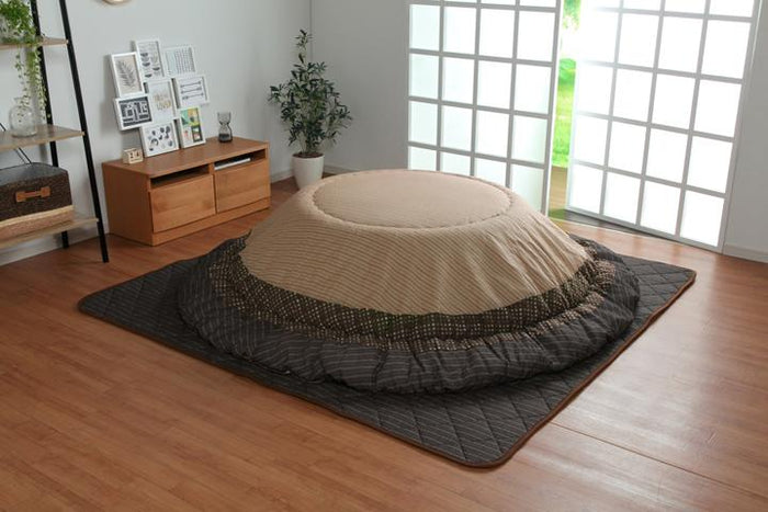 人気のしじら織りの生地をパッチワークして和モダンに仕上げた丸型こたつ布団セット YUKARI ブラウン