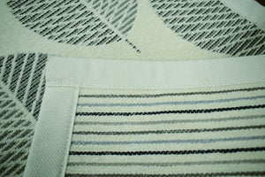 合わせるものを選ばないシンプルなスタイルの手織りラグマット SHUKA リーフ 5サイズ ホワイト - TOCO LIFE